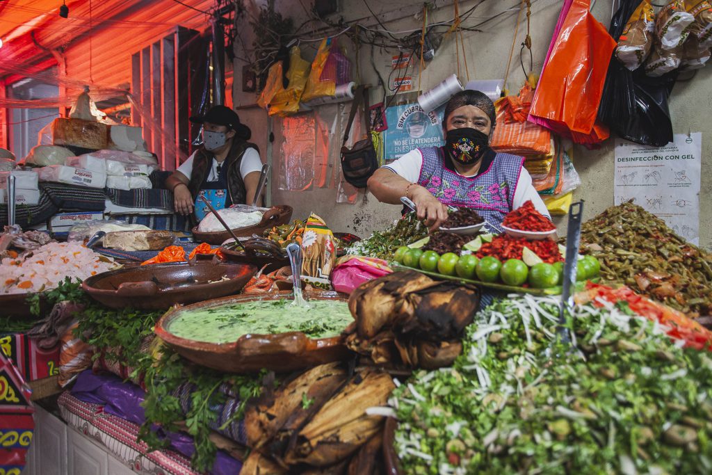 Es necesario regresar a la alimentación fresca. Lo ultraprocesado detonó obesidad.