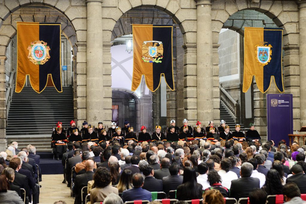 Ceremonia de investidura Doctor honoris causa a 12 personalidades nacionales y extranjeras en la UNAM