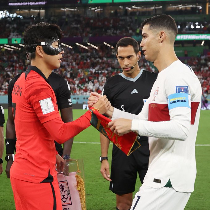 Corea se impuso 2-1 a Portugal, en un cierre electrizante que dependía del duelo entre Uruguay y Ghana. 