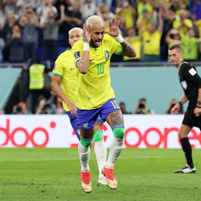 Neymar Jr. se convirtió en el tercer jugador brasileño en marcar en al menos tres ediciones.