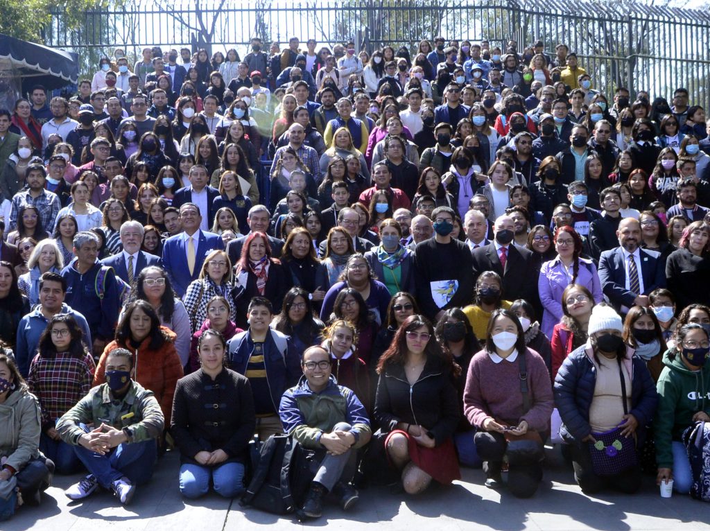 Leonardo Lomelí Vanegas dio la bienvenida a estudiantes del SUAyED al ciclo escolar 2023-2.