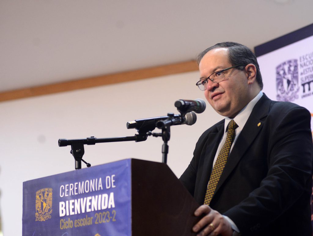 En la UNAM se analizan los problemas del país y se plantean soluciones, dijo Leonardo Lomelí Vanegas.