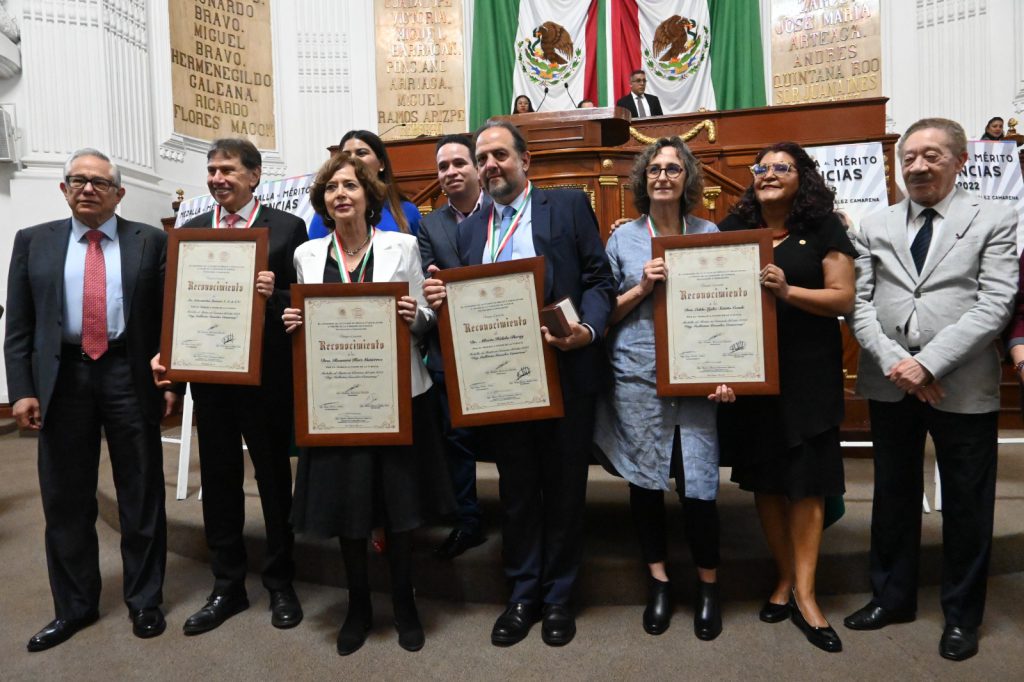 El legislador Jorge Gaviño Ambriz (PRD) resaltó el reconocimiento que, a partir del 2015, se ha hecho de las mujeres que se dedican a la ciencia, tecnología, ingeniería y matemáticas.