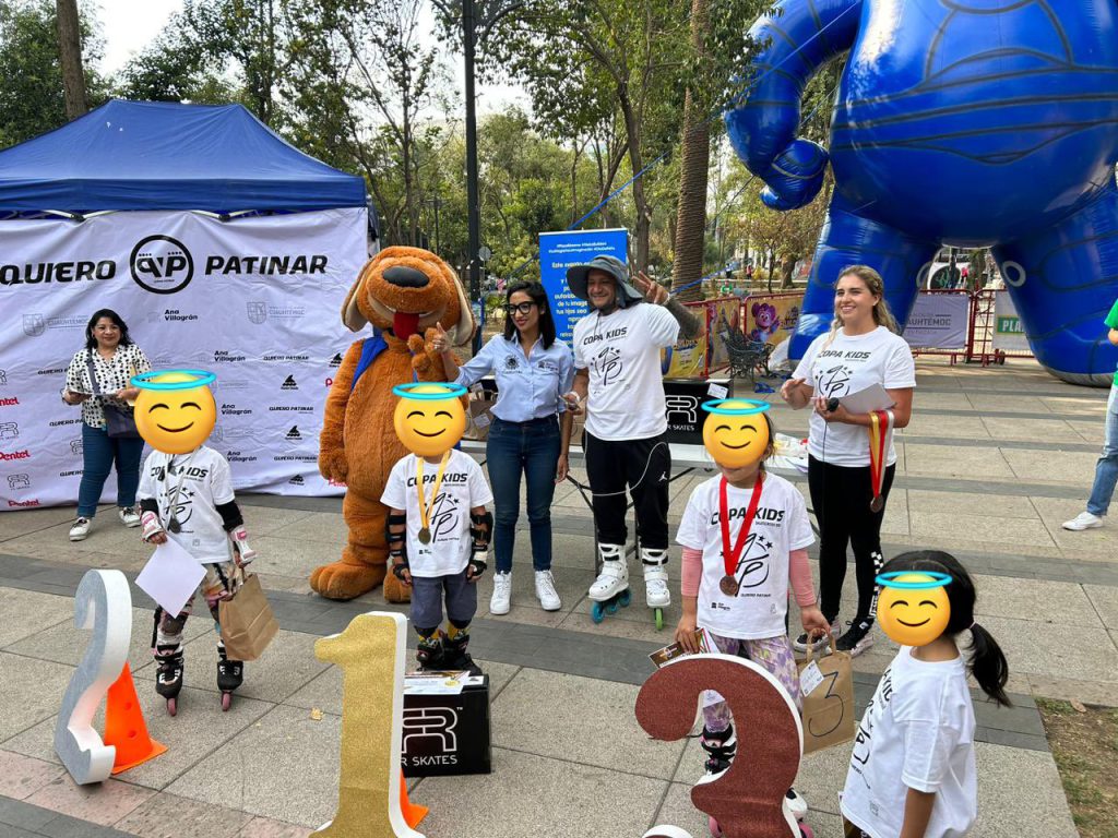 La legisladora Villagrán celebró a niñas y niños en el Jardin Pushkin, de la colonia Roma.