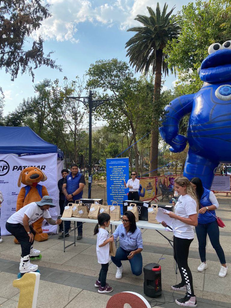 El trabajo conjunto con la sociedad civil permitirá lograrán mejores condiciones de desarrollo para los niños: Ana J. Villagrán.