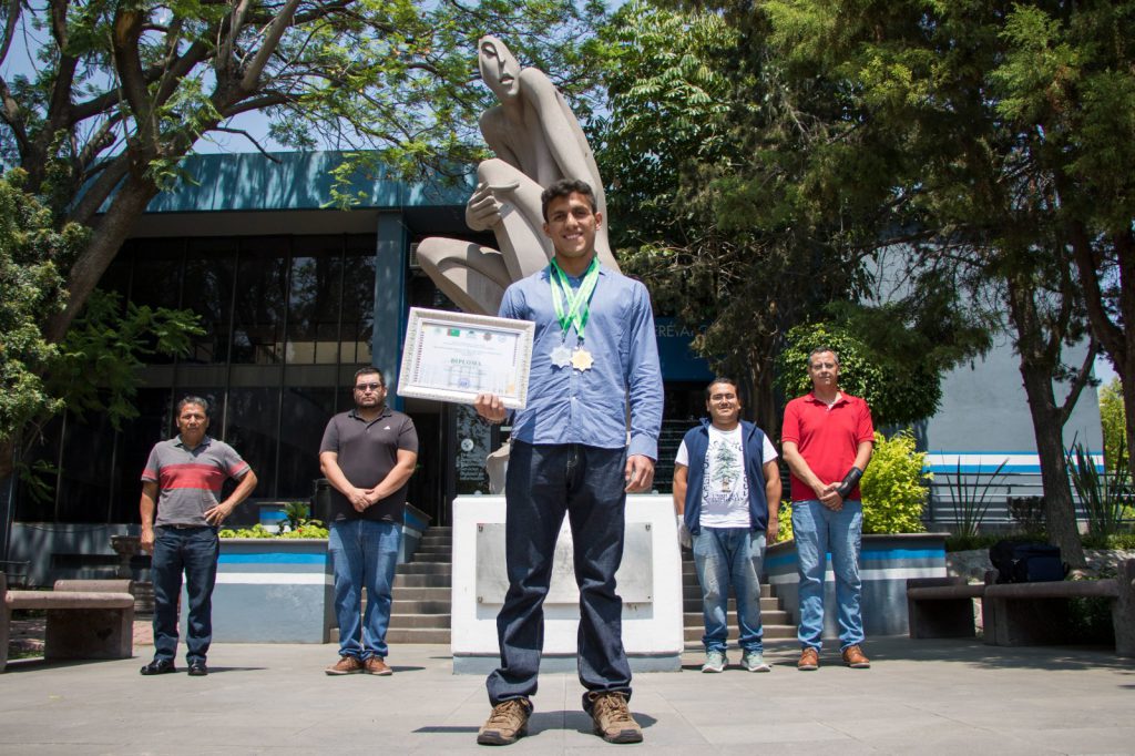 Es la segunda vez consecutiva que Héctor de Jesús García Escamilla obtiene la presea mundial.