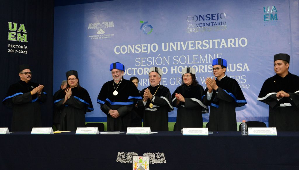 La ceremonia representa la proximidad y cooperación de largo aliento entre las dos universidades públicas, aseveró Gustavo Urquiza Beltrán.