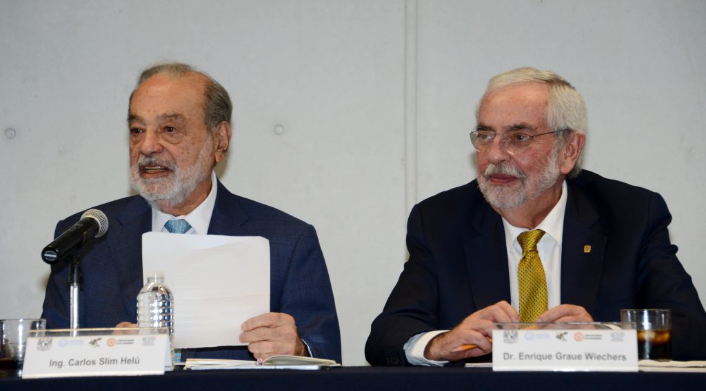 Será factor fundamental para los cambios tecnológicos en el futuro, señaló Carlos Slim Helú.