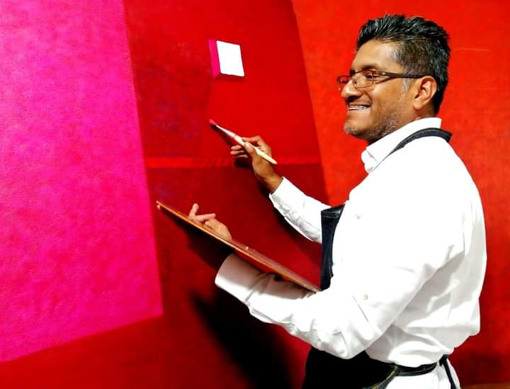Xil Madrid tiene contemplados, destaca su próxima exposición individual, en el Museo Salvador Almaraz, en Irapuato, Guanajuato