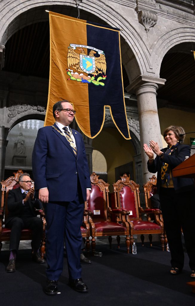 Asume Leonardo Lomelí Vanegas la rectoría de la UNAM para el período 2023-2027.