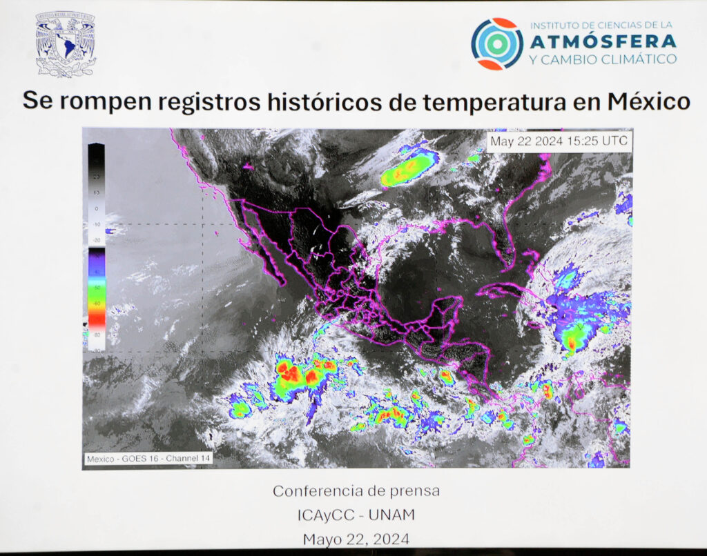 Científicos de la UNAM consideran que es una condición sin precedentes y sugieren a la sociedad reducir la exposición al Sol, vestir colores claros, usar bloqueador solar e hidratarse constantemente, entre otras medidas.