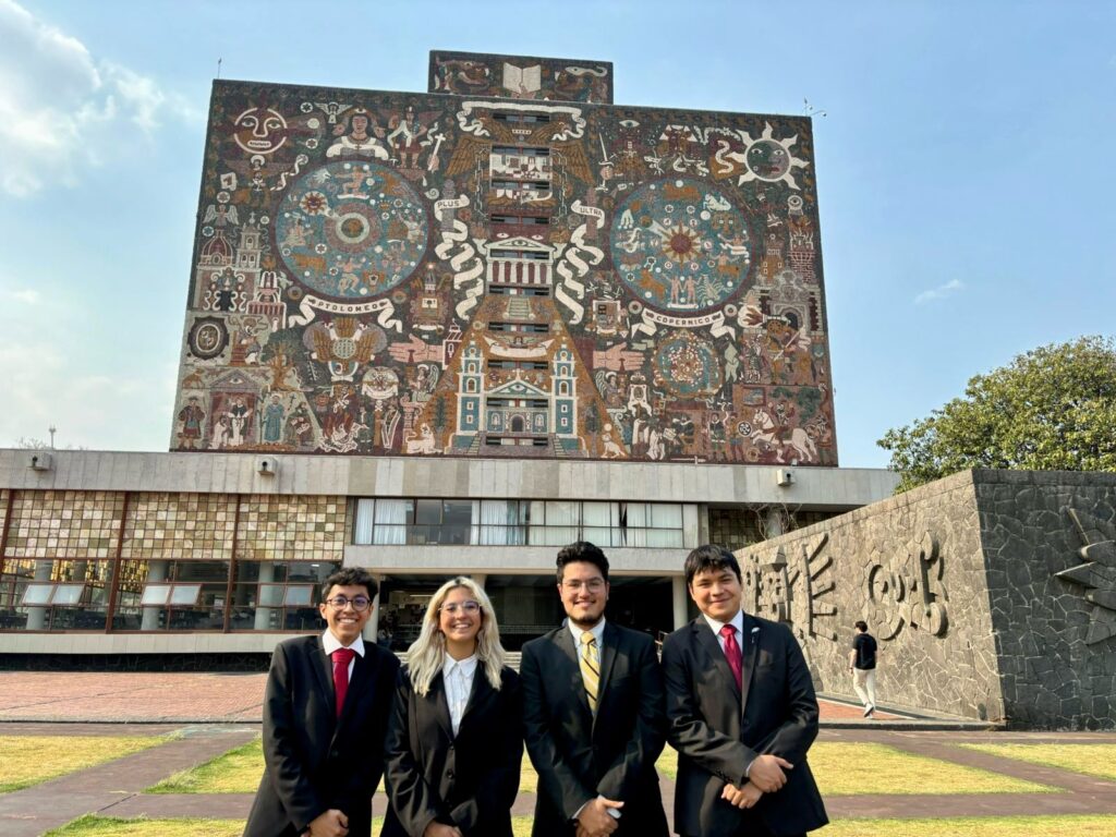 El equipo está solicitando donaciones ya sea de empresas, instituciones, políticos y de la sociedad en general que deseen apoyar y ser parte de esta oportunidad de sobresalir para México.