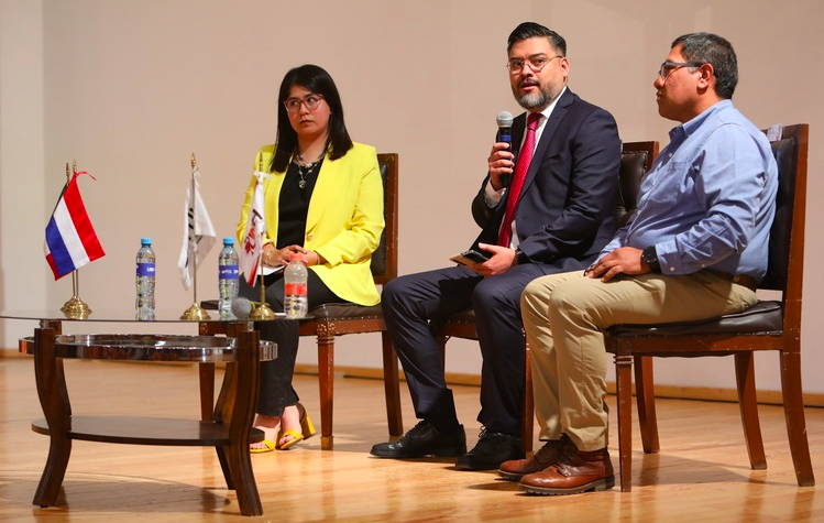 “Con esta reforma, lo más importante para aspirar al cargo será conectar con la gente para lograr el voto, tendrá más peso que se conozca al candidato o candidata como personaje público que la experiencia o el conocimiento para ejercer”, indicó el juez de Distrito, Cesar Chávez Souverbielle.