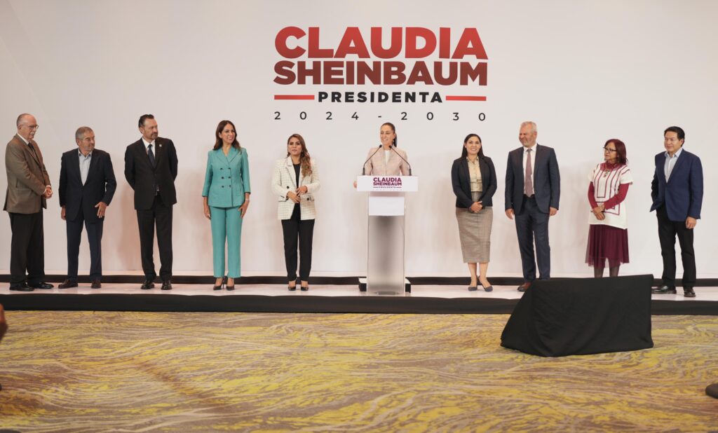 Claudia Sheinbaum plantea con las y los gobernadores del occidente del país temas de agua, carreteras, ferrocarriles y transporte público como proyectos estratégicos.