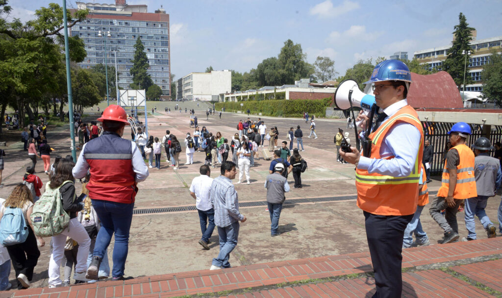 Se activaron con puntualidad los protocolos de protección civil en las instalaciones de la UNAM, en CU y en otras entidades del país.