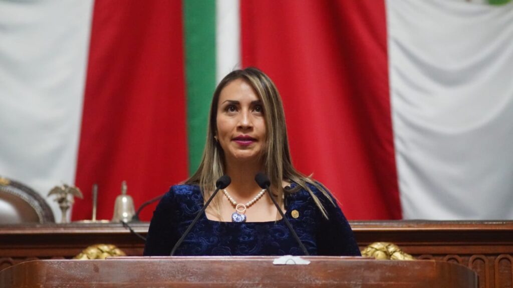 La diputada Ana Buendía García, presidenta de la Comisión de Atención Especial a Víctimas del Congreso de la Ciudad de México.