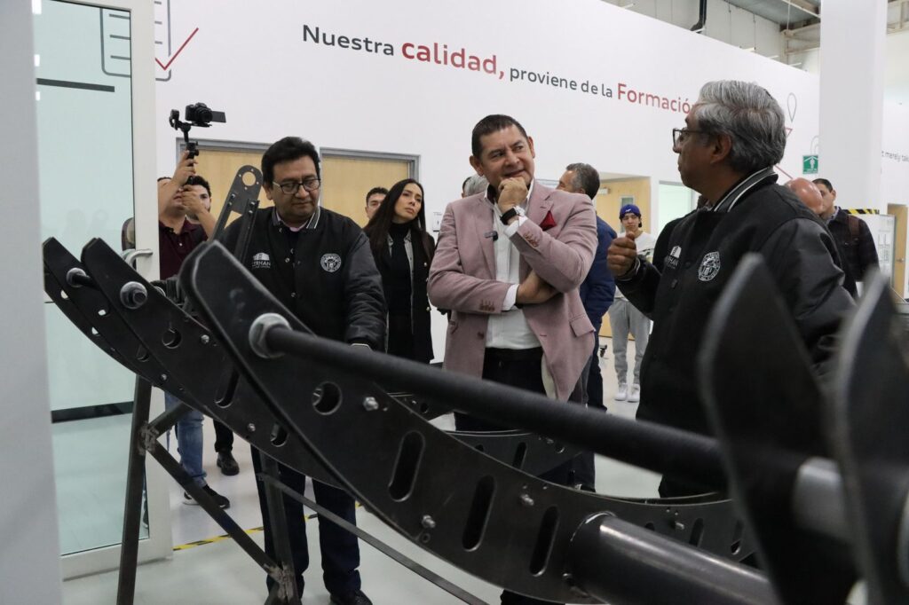 Puebla, actor clave en el desarrollo de semiconductores y energías renovables.