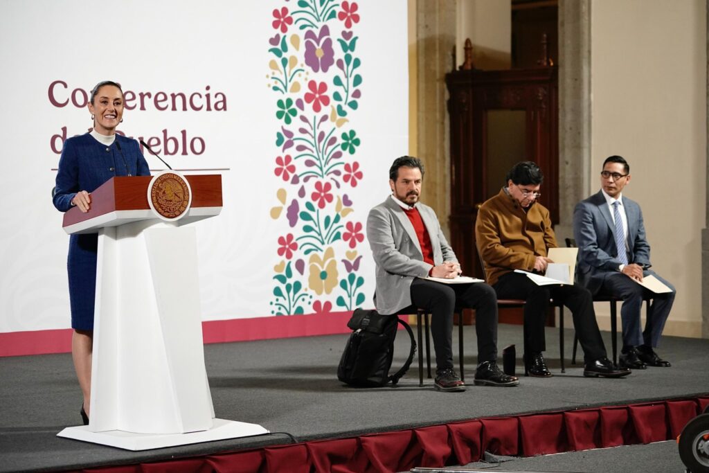 La gran virtud de los nuevos CECI es que dejan en el pasado la subrogación y pone en el centro la educación y el cuidado de los niños, resaltó la Jefa del Ejecutivo Federal.