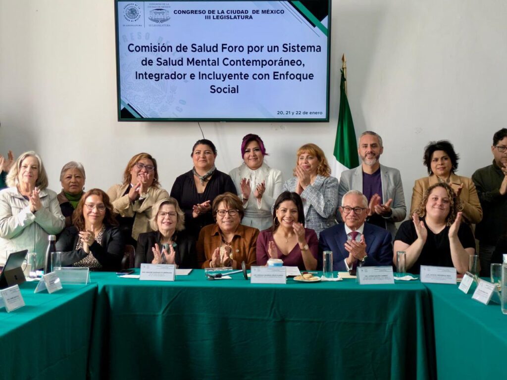 La diputada Valeria Cruz Flores fue la encargada de inaugurar el foro “La Salud Mental es para Todos: por un sistema de salud mental contemporáneo, integrador e incluyente con un enfoque social”.