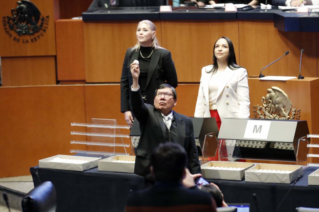 Mesa Directiva del Senado concluye insaculación de candidaturas del Poder Judicial de la Federación.