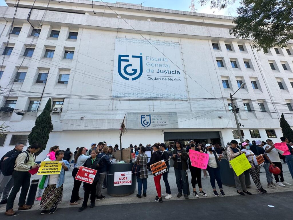 “Creemos que hay una compra-venta apócrifa y vamos a solicitar que nos muestren el expediente y la petición es que se atienda directamente por esta fiscalía, ya que tenemos todos los elementos comprobatorios para garantizar que no es un despojo de los poseedores”, asegura Rita Contreras.