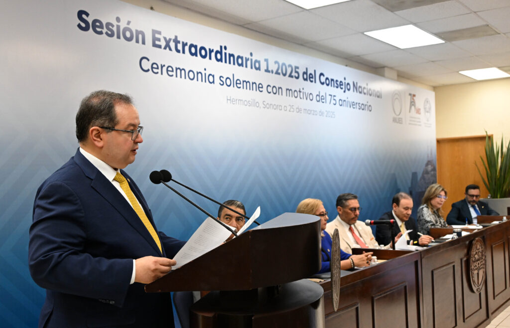 Las ANUIES ha sido un proyecto de nación, un espacio de diálogo, de diseño de políticas públicas, de coordinación académica y de reforma institucional, aseguró el rector de la UNAM en la ceremonia por el 75 aniversario de la agrupación.