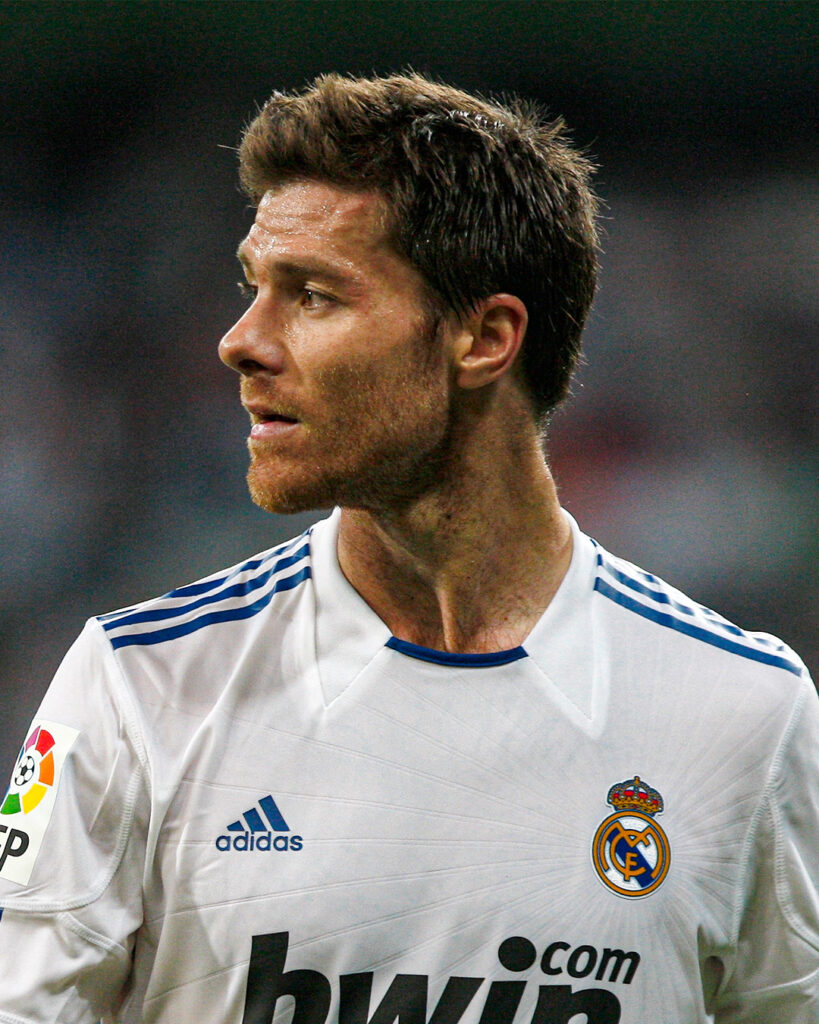 Xabi Alonso será el entrenador del Real Madrid las próximas tres temporadas, desde el 1 de junio de 2025 hasta el 30 de junio de 2028.