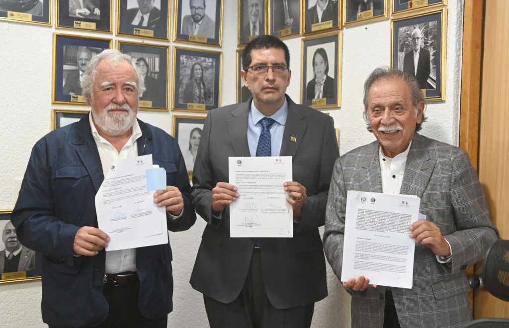 Alejandro Encinas Rodríguez y Eduardo Robledo Rincón signaron un convenio que beneficiará a la capital del país y a entidades aledañas: Miguel Armando López Leyva.