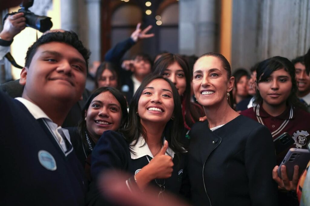 El Bachillerato Nacional es nuevo, revolucionario y garantiza el derecho a la educación: Presidenta Claudia Sheinbaum.