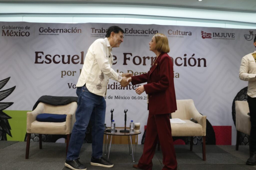 Castillo Juárez destacó la denuncia pública que hizo Gerardo Fernández Noroña, quien dio a conocer este miércoles sobre el robo a la dueña de la casa.