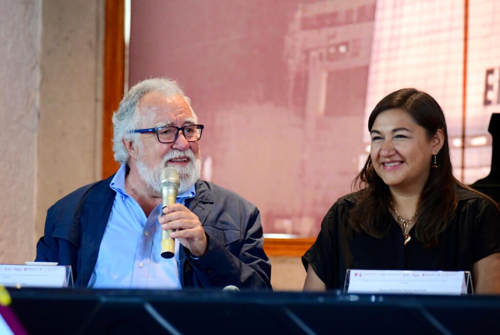 Junto al Secretario de Planeación de la Ciudad, Alejandro Encinas, la alcaldesa, Nancy Núñez, enfatizó que se trabaja de manera conjunta en materia de movilidad, desarrollo urbano y residuos.