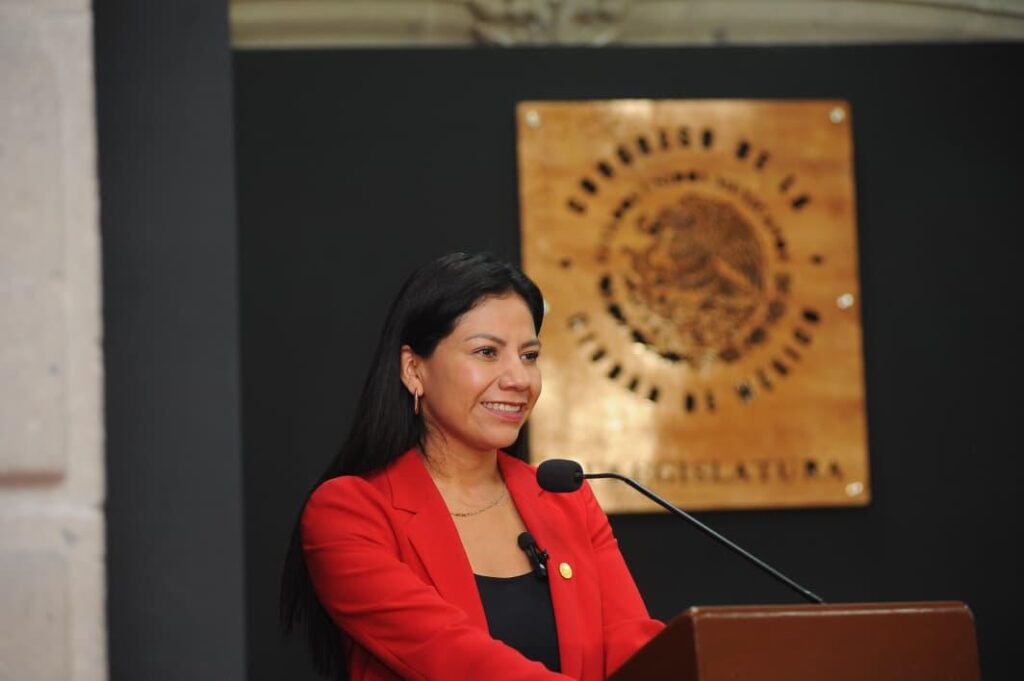 Valeria Cruz Flores agregó que en las jornadas de salud contra cáncer de mama habrá alianzas con laboratorios especializados.