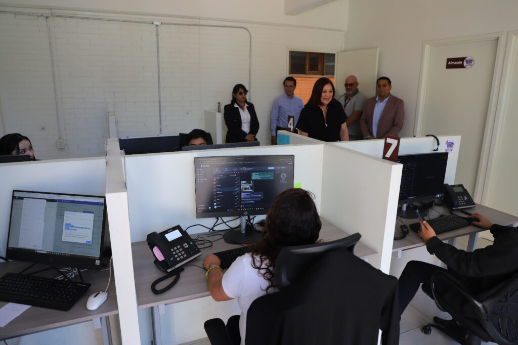 En Tecámac se pueden reportar falta de iluminación en vía pública, bacheo, falla de semáforos y servicios de agua, entre otros.