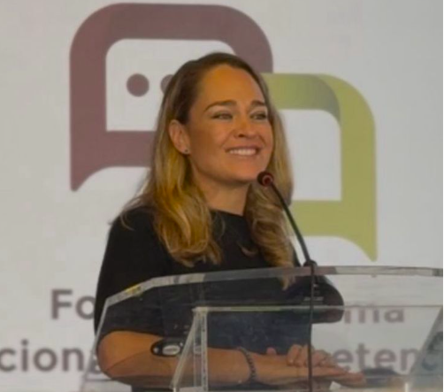 Hannah de Lamadrid Téllez en el foro el Sistema Nacional de Competencias 2025