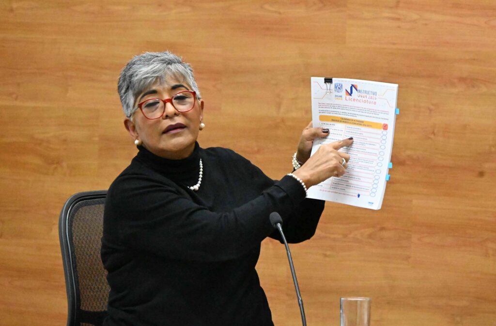 Gloria Ibett González Parada aseveró que la IA no cancela; son seres humanos quienes toman decisiones al confirmar prácticas anómalas.