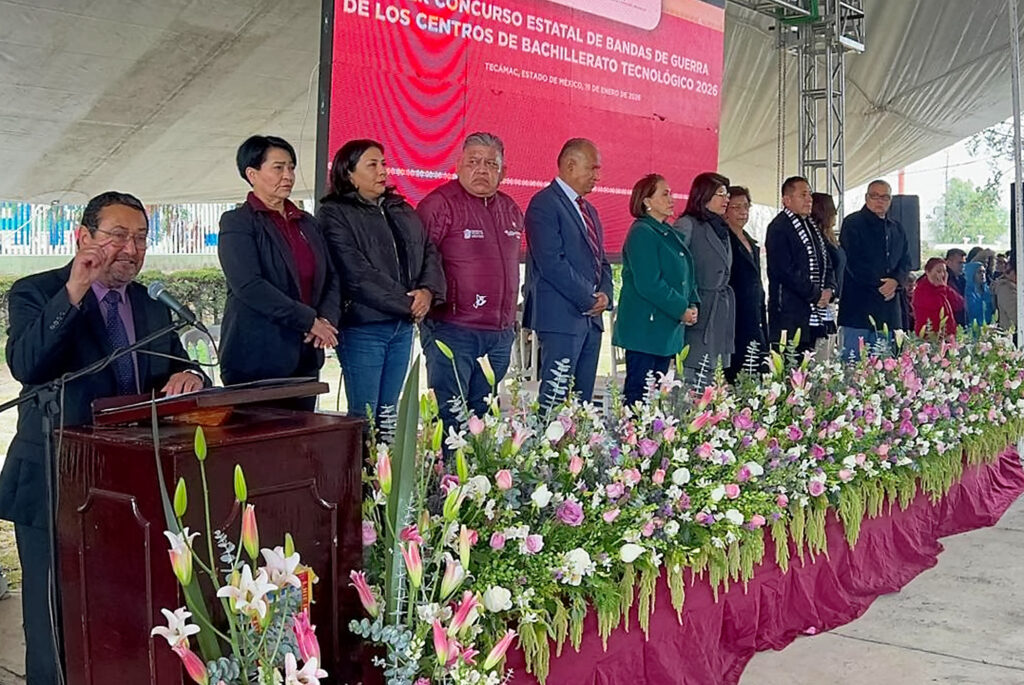 El CBT No. 2 fue sede del Primer Concurso Estatal de Bandas de Guerra: Carlos Alberto Salgado.