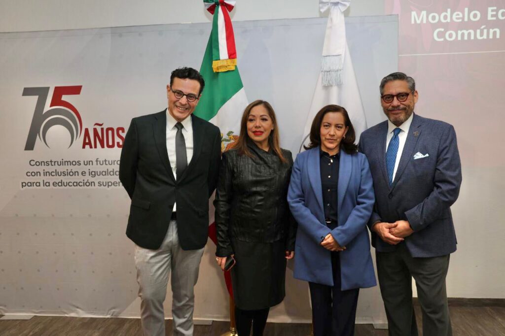 Taller dirigido a docentes y directivos de instituciones asociadas que cuentan con nivel medio superior.