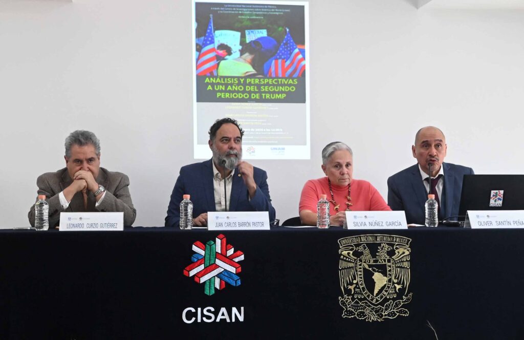 Silvia Núñez García y Leonardo Curzio Gutiérrez realizaron un recuento de la segunda etapa del mandatario estadounidense y los escenarios en materia de política interior y exterior.