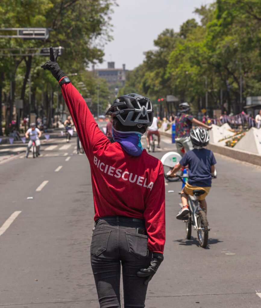 La Secretaría de Movilidad de la Ciudad de México, fortalece la cultura de movilidad segura como parte del programa de Territorios de Paz encabezado por la jefa de Gobierno, Clarara Brugada Molina.