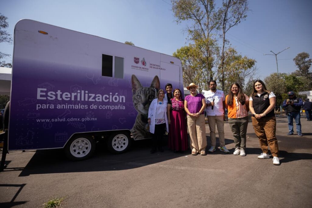 Anuncia Clara Brugada 10 acciones para convertir a la capital en la ciudad con mayor bienestar animal del país; fija meta de cero abandono de perros en calles.