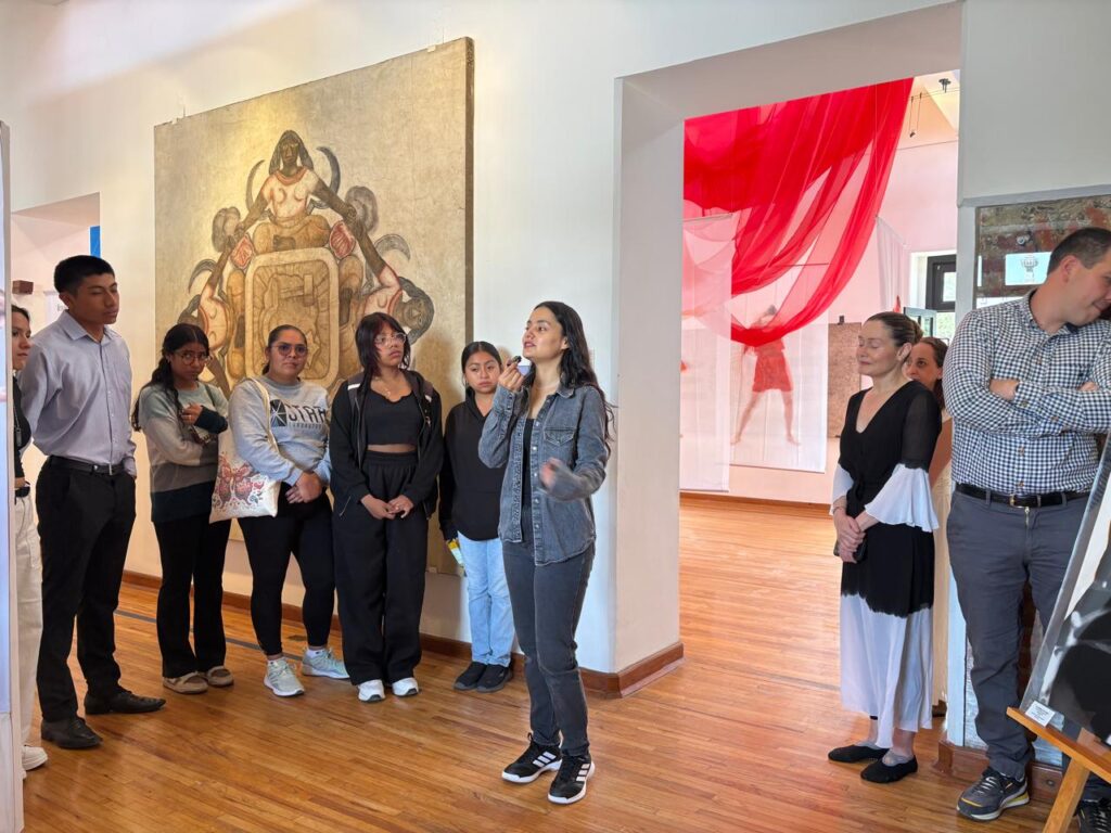 Exposición fotográfica Despertar, de Sabina Fitch y Jorja Carreño.