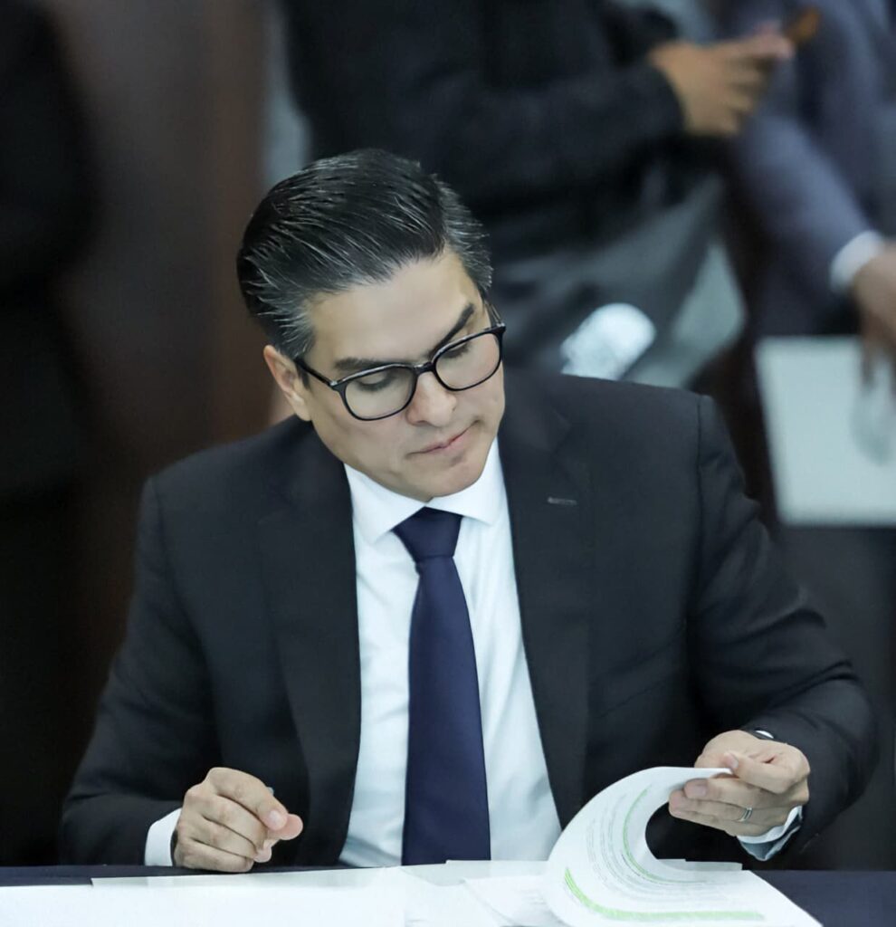 En Comisiones Unidas del Senado Morena va por dictaminar a favor el Plan B: Pável Jarero.