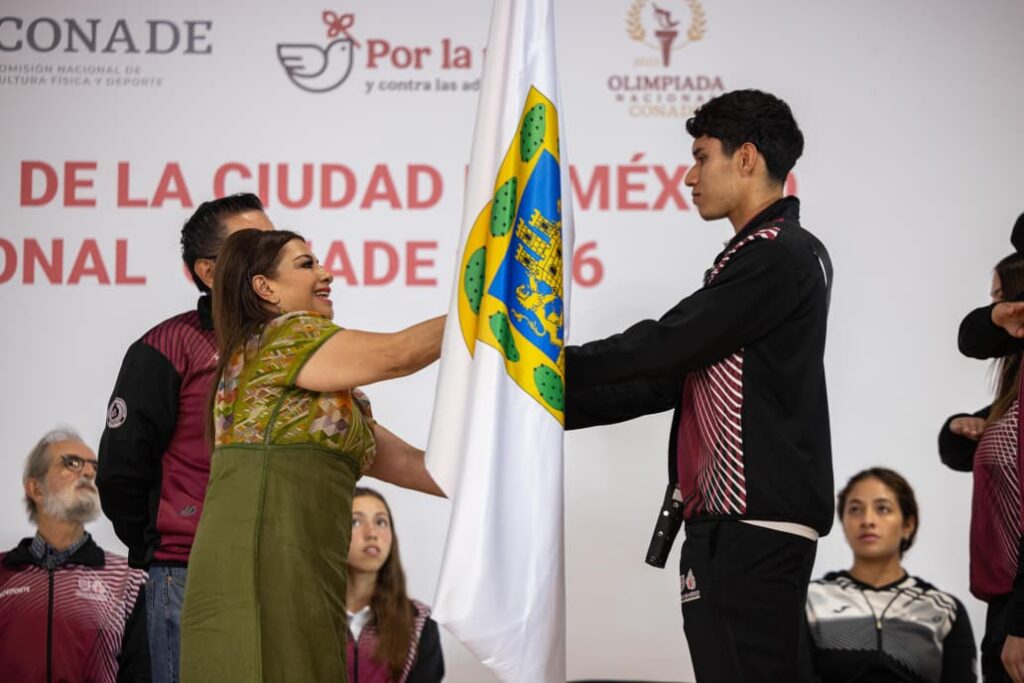 Abandera Clara Brugada a Selección de la Ciudad de México, rumbo a Olimpiada Nacional CONADE 2026.