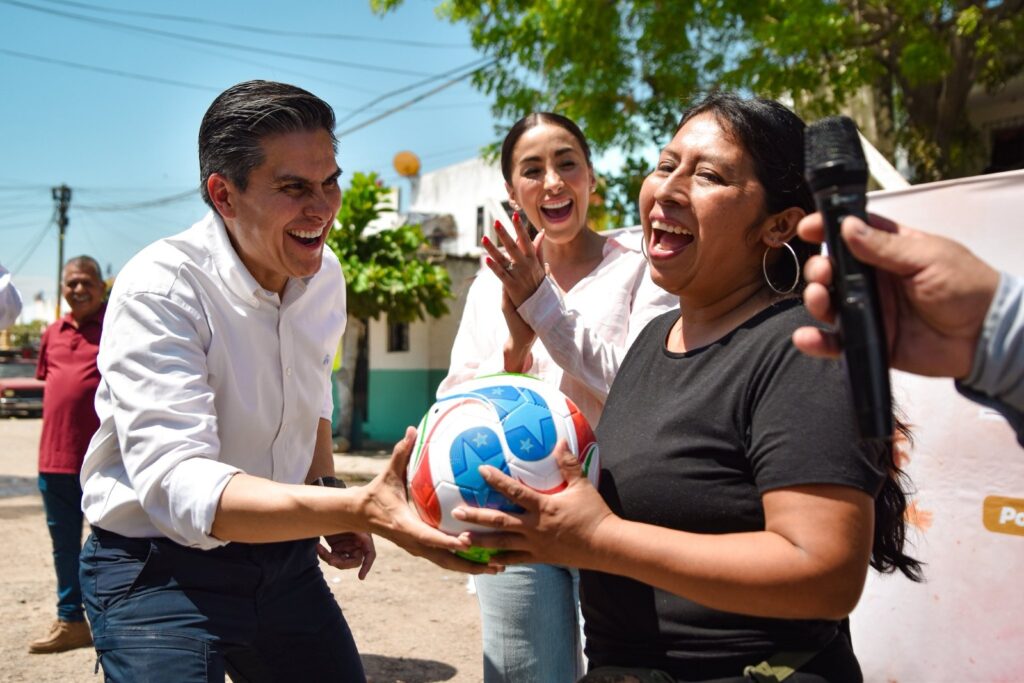 Hay que buscar soluciones no problemas; “no se trata de tomarse la foto”, se trata de trabajo, reiteró el senador nayarita Pável Jarero.