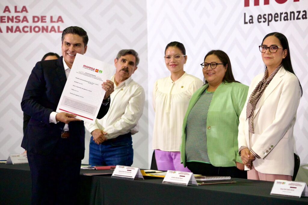 Se Registra Pável Jarero para contender por Nayarit. El senador con licencia ofrece consolidar el segundo piso de la 4T.