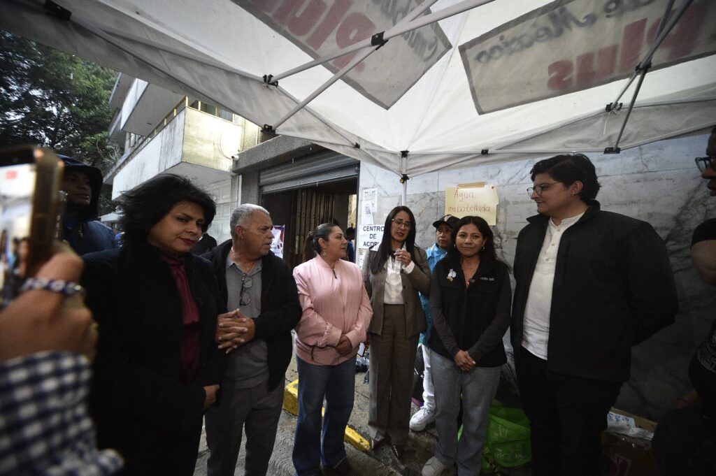 Donan diputados de Morena CDMX un mes de dieta en solidaridad con el pueblo venezolano.