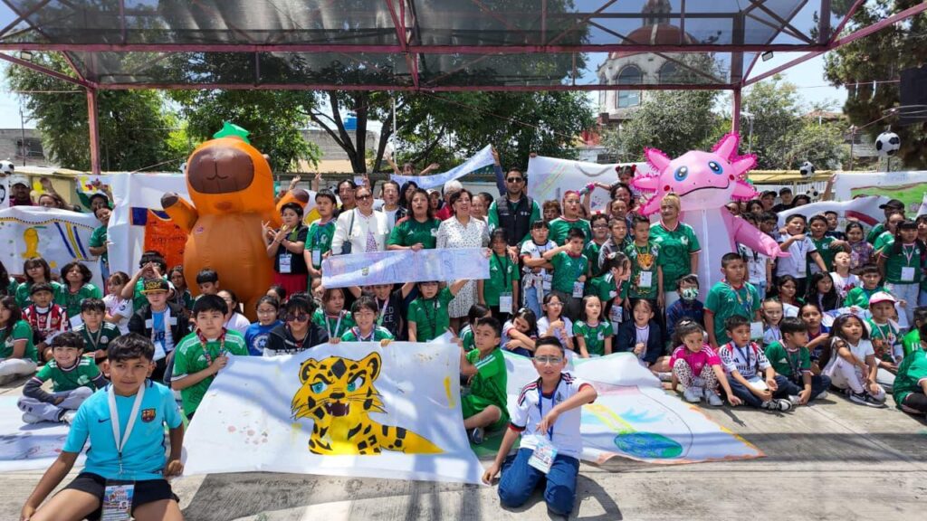 Beatriz Rojas da banderazo de inicio a Cursos de Verano en 50 Centros DIF de la CDMX y Tres de Día.