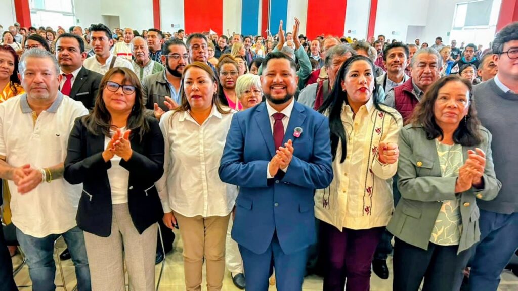 Presenta el Síndico de Ecatepec Rafael García su informe “a la Mitad del Camino”. Recibe sendos mensajes de la Gobernadora Delfina Gómez y de la Presidenta del Senado, Laura Itzel Castillo.