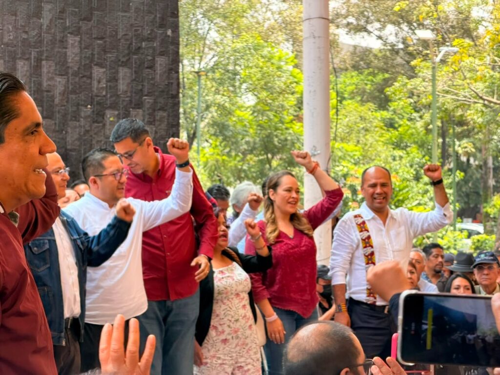 Se reúnen mil coyoacanenses en Santa Úrsula en Defensa de la Soberanía de México; Llama Alejandro Robles a difundir logros y alcances de la 4T.