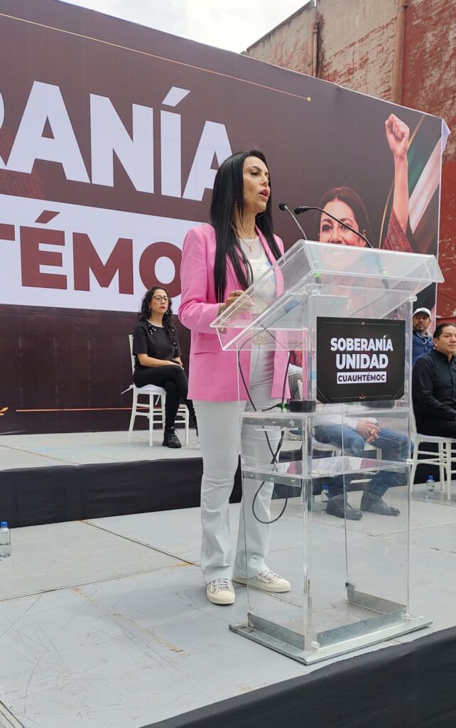Sánchez Barrios pide unidad para defender la dignidad y futuro de los capitalinos.